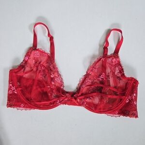 Victorias Secret Very Sexy red lace floral embroidery bra underwire sz 38C